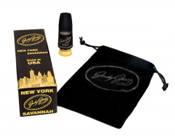 hr-_custom_dark_soprano-_packaging